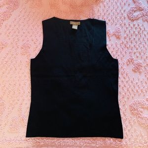 Kenar women’s sleeveless black blouse